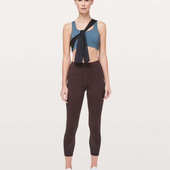 Lululemon Strength & Sweat Crop *23" Black Satin - Picture 4 of 11